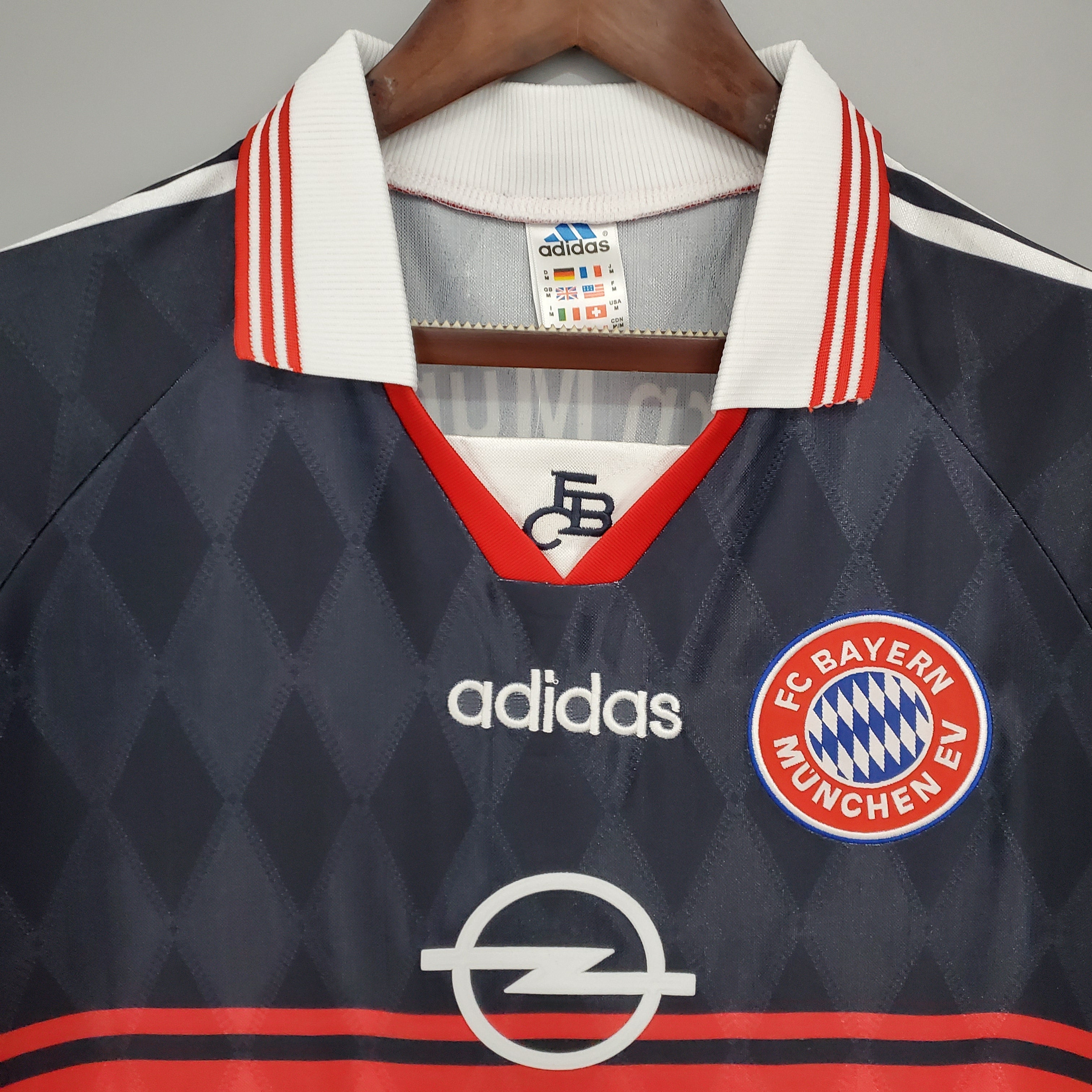BAYERN MUNICH 1997/99 HOME SHIRT