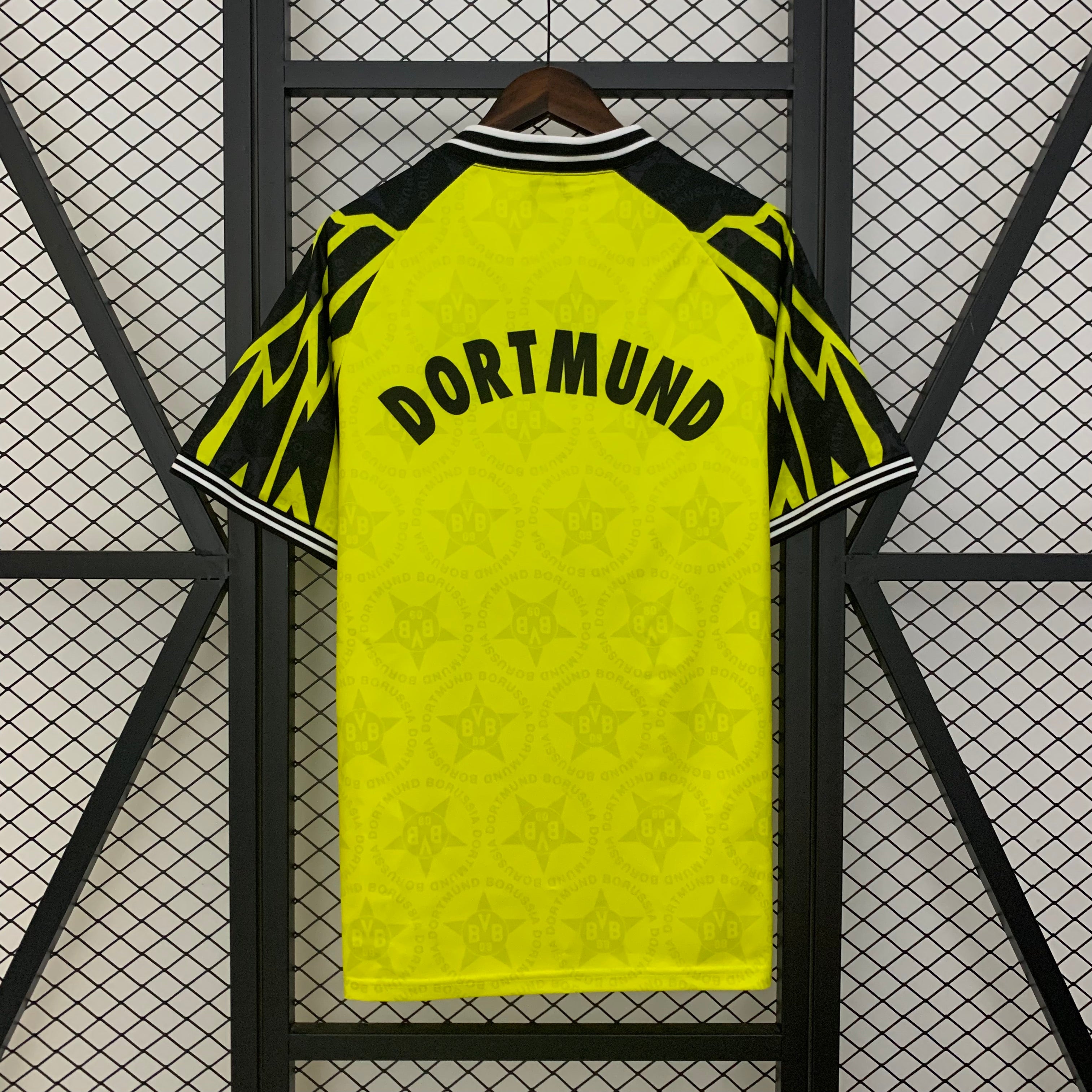 BORUSSIA DORTMUND 1994/95 HOME SHIRT