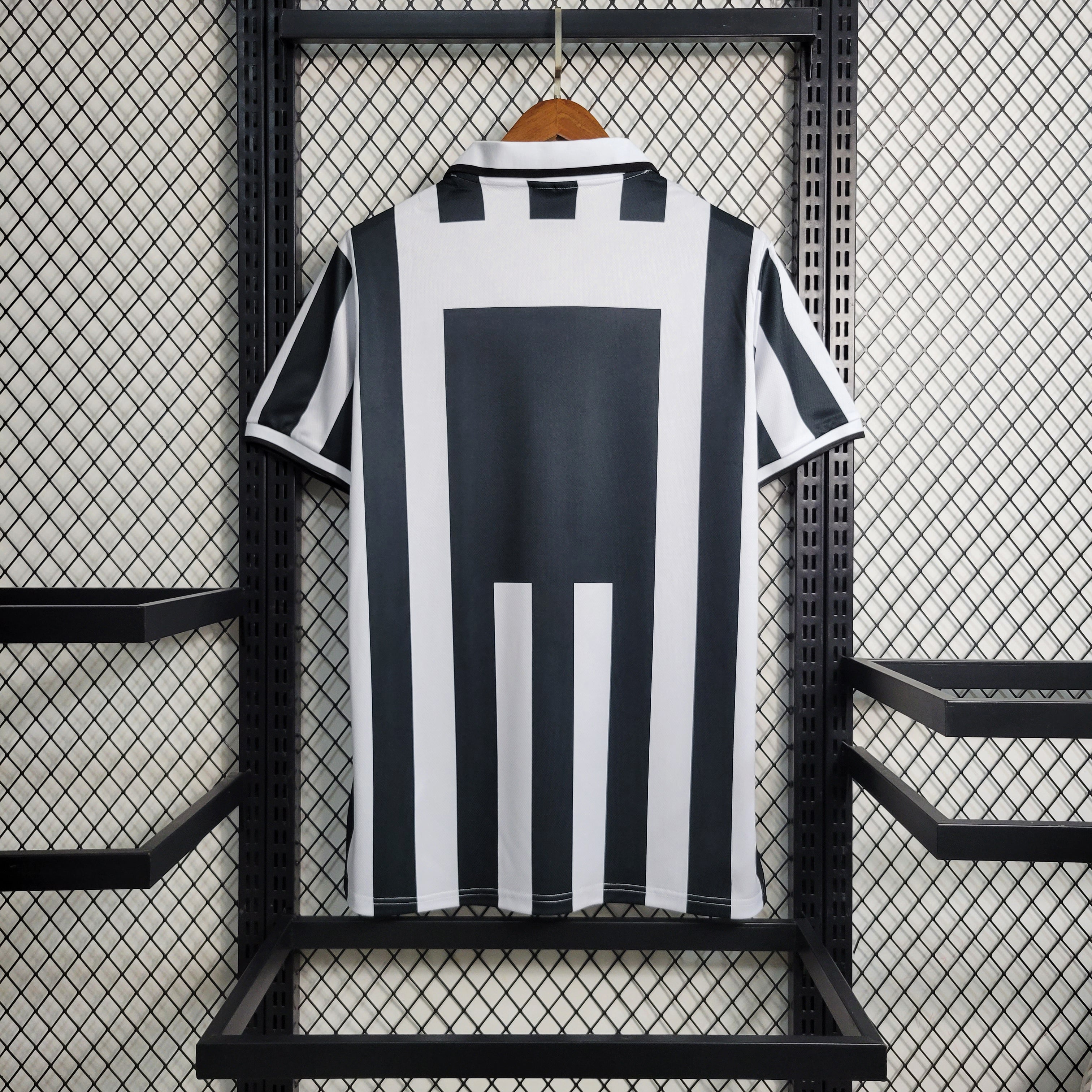 JUVENTUS 1995/97 HOME SHIRT