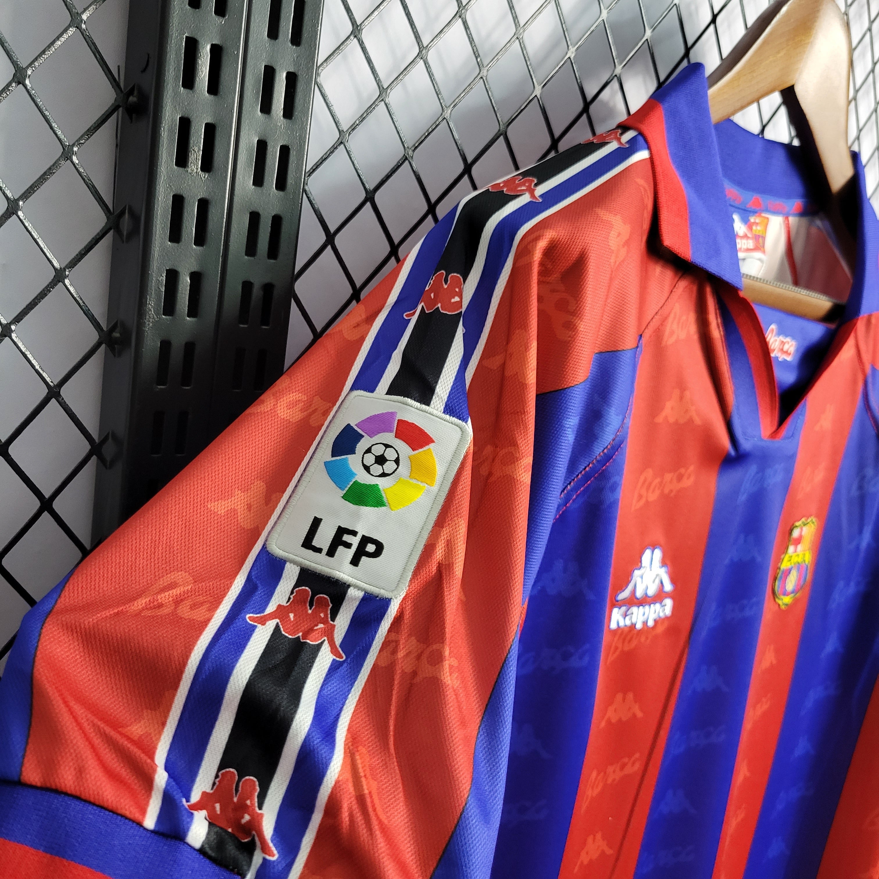 BARCELONA 1996/97 HOME SHIRT