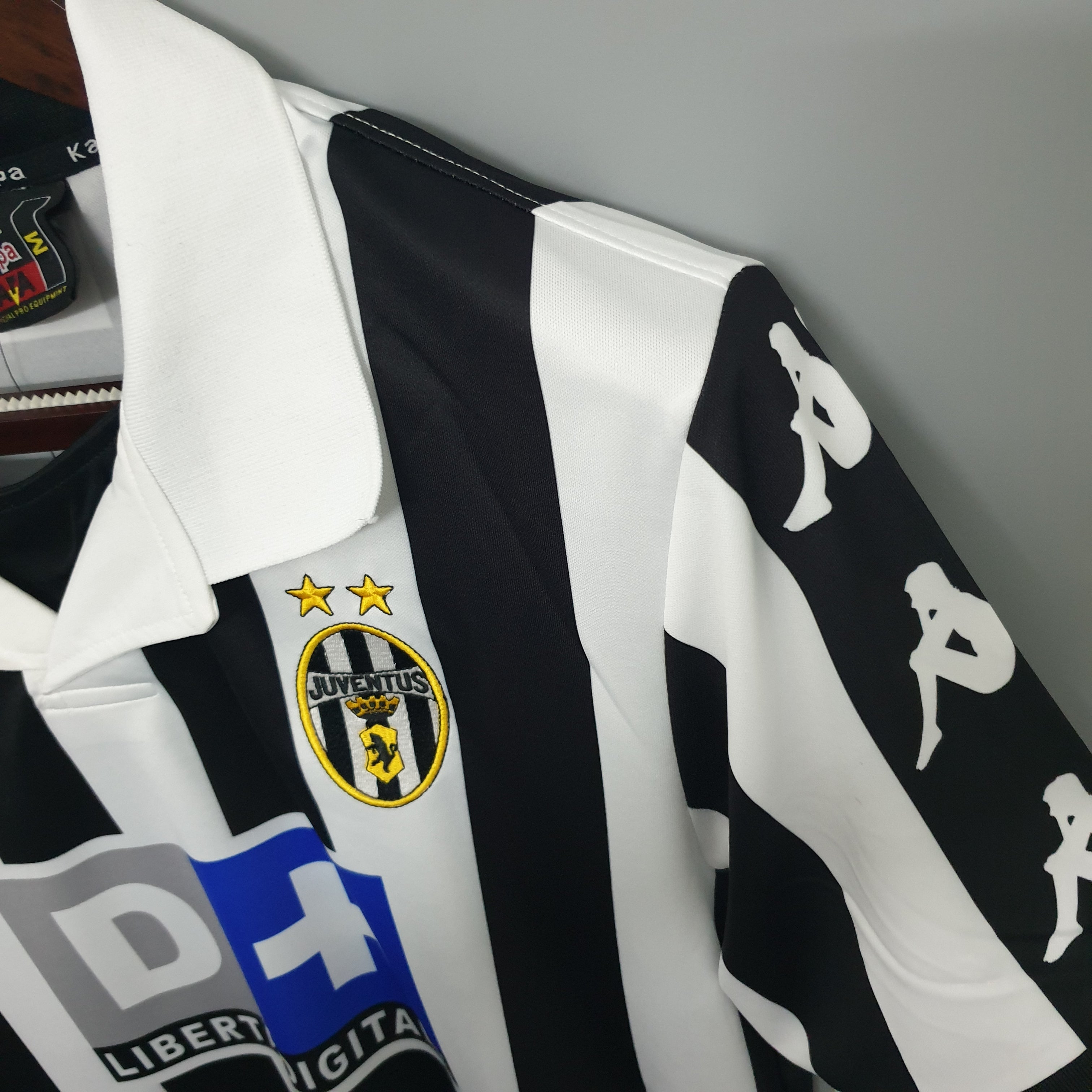 JUVENTUS 1999/00 HOME SHIRT
