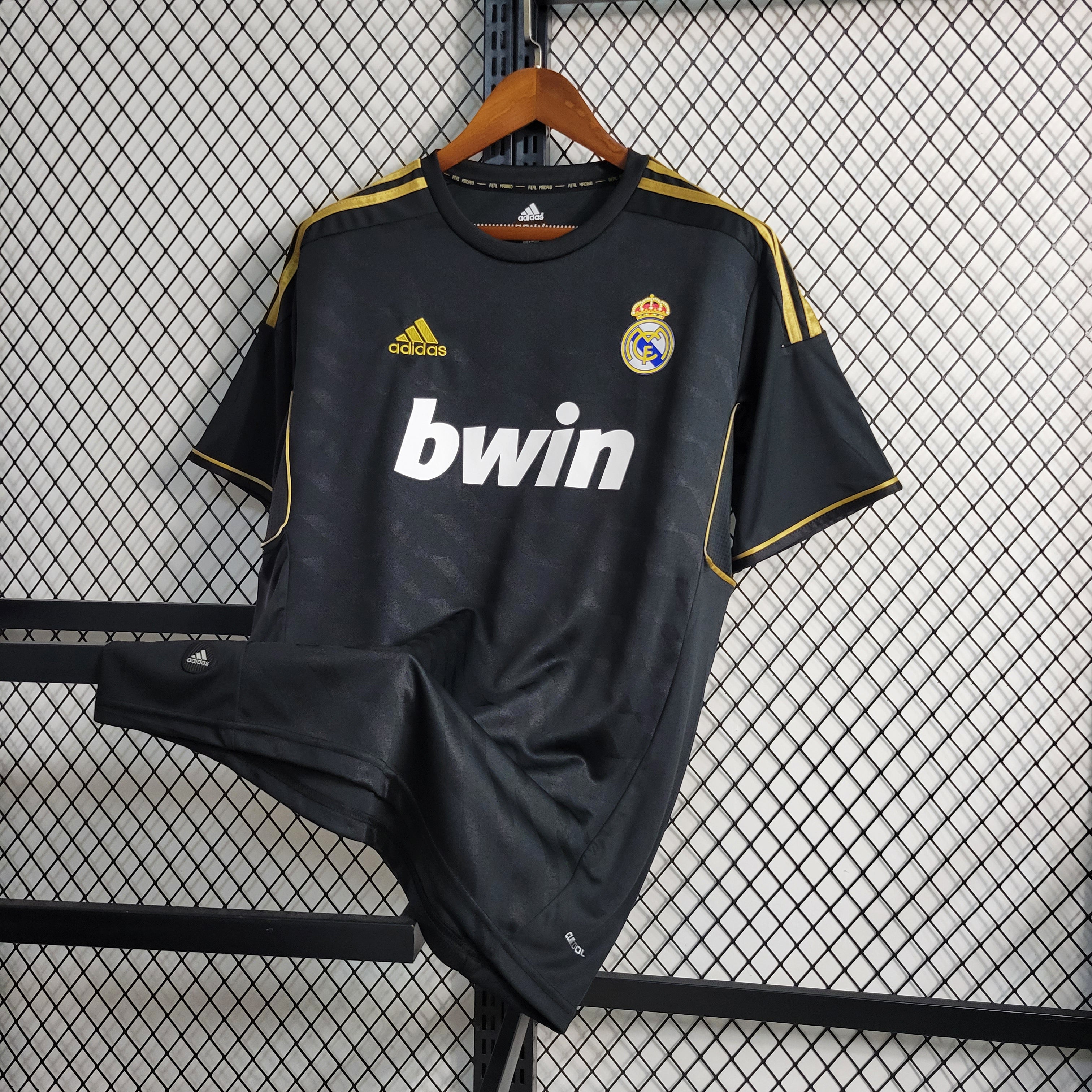 REAL MADRID 2011/12 AWAY SHIRT