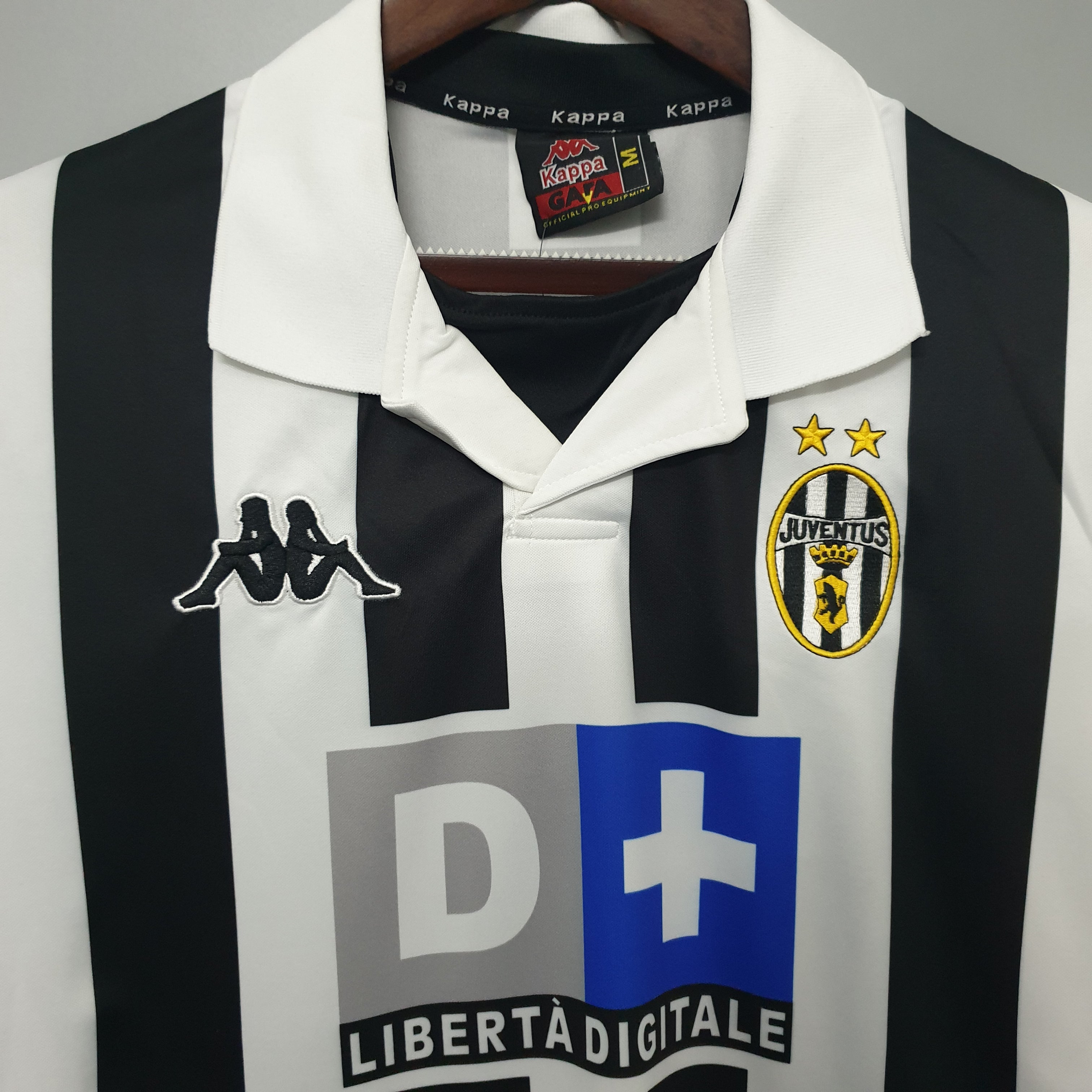 JUVENTUS 1999/00 HOME SHIRT