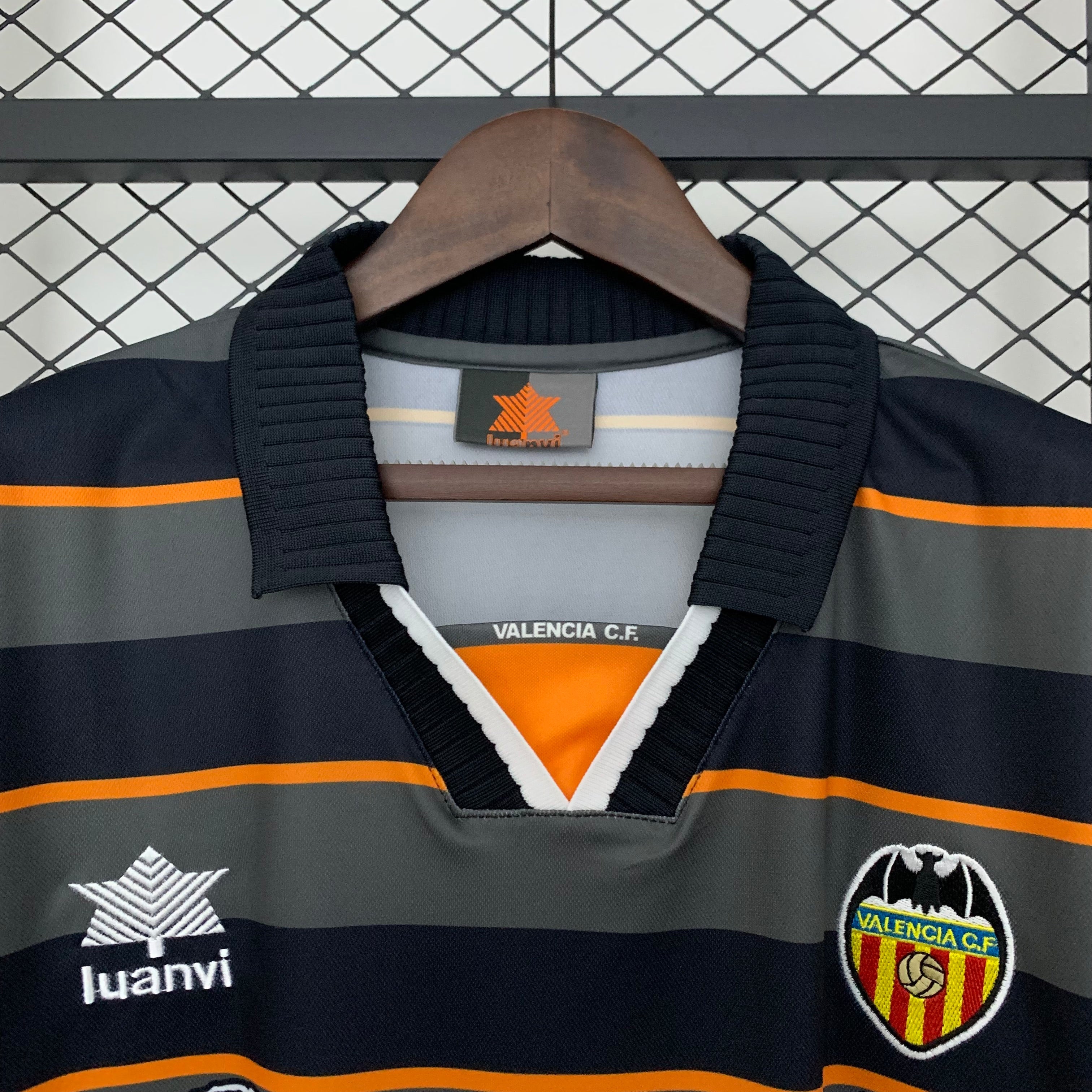 VALENCIA 1999/00 THIRD SHIRT