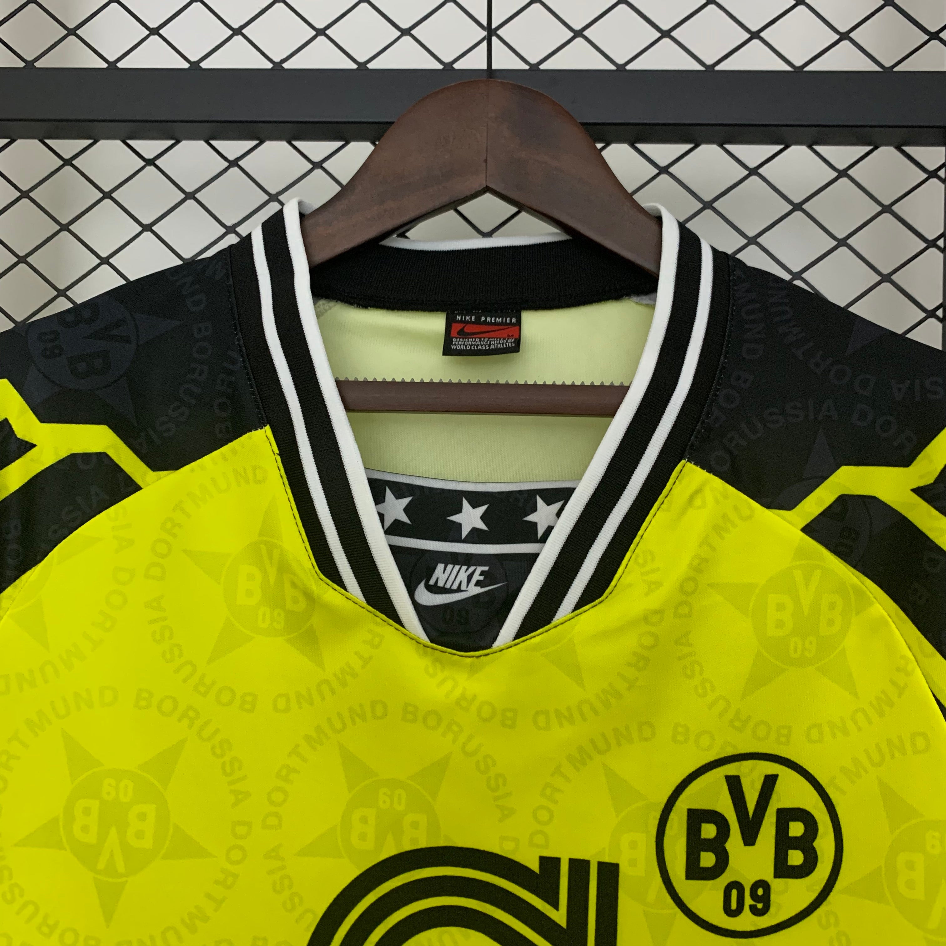 BORUSSIA DORTMUND 1994/95 HOME SHIRT
