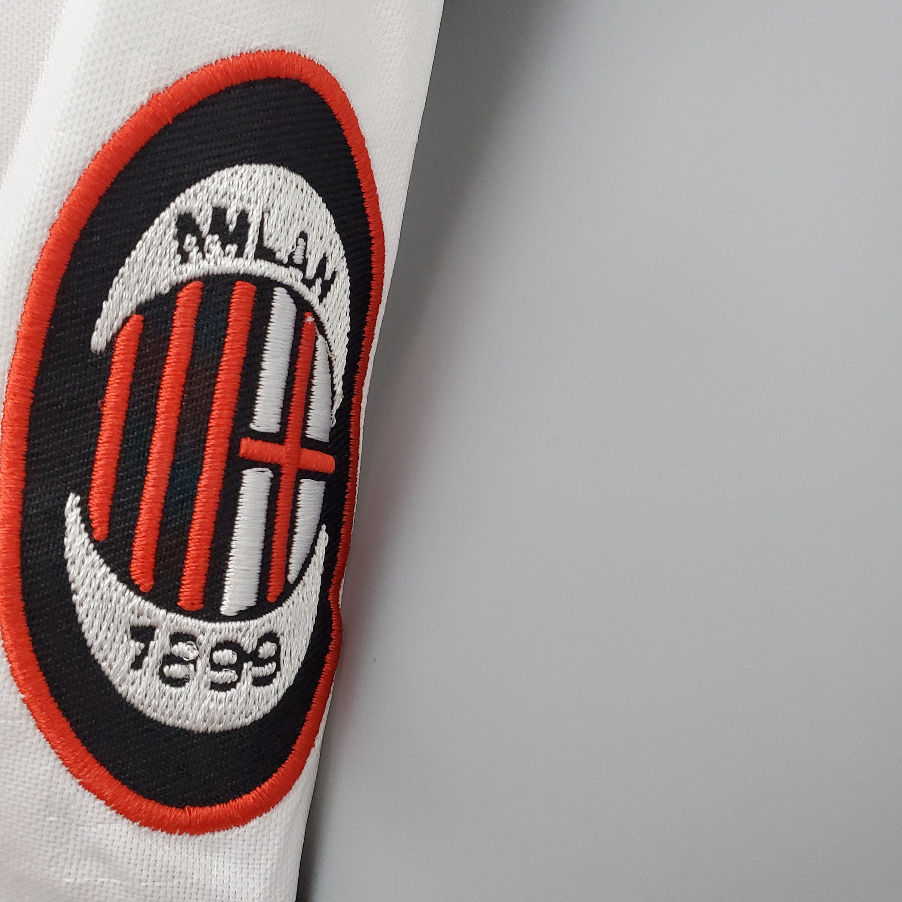 AC MILAN 1995/96 AWAY SHIRT