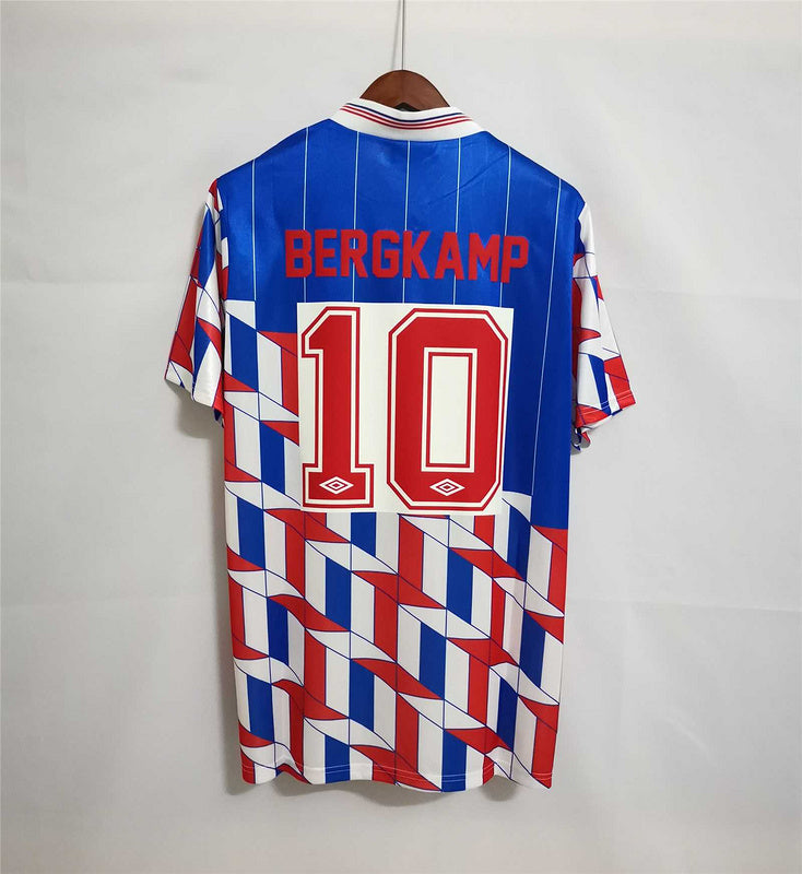 https://cdn.shopify.com/s/files/1/0639/8653/2568/files/Ajax19903.jpg?v=1702656113